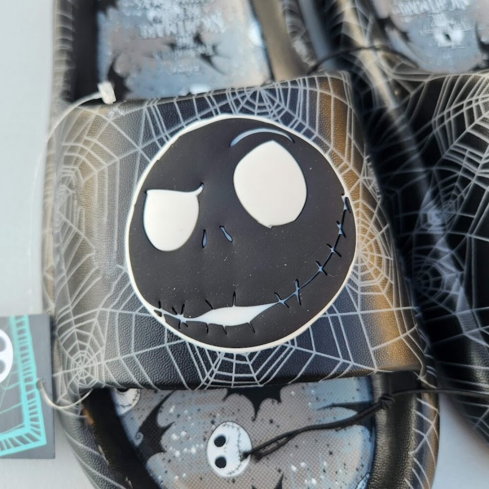 NEW Nightmare Before Christmas Men's Size 12 Sandals Slides Slippers Black White